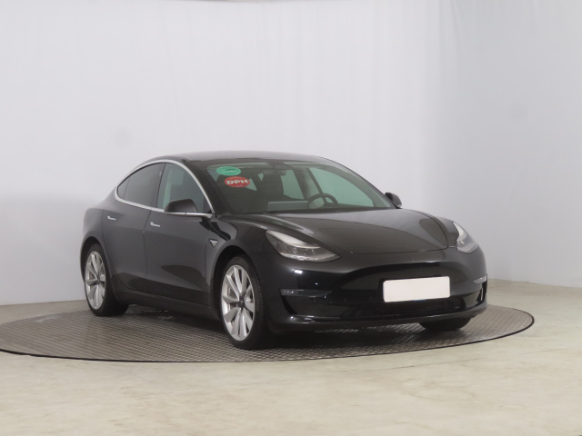 Tesla Model 3 2019