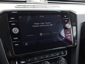 Volkswagen Passat - 2018