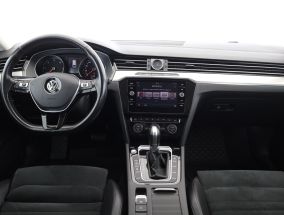 Volkswagen Passat - 2018