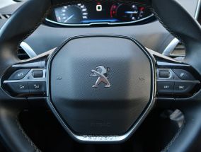 Peugeot 3008 - 2020