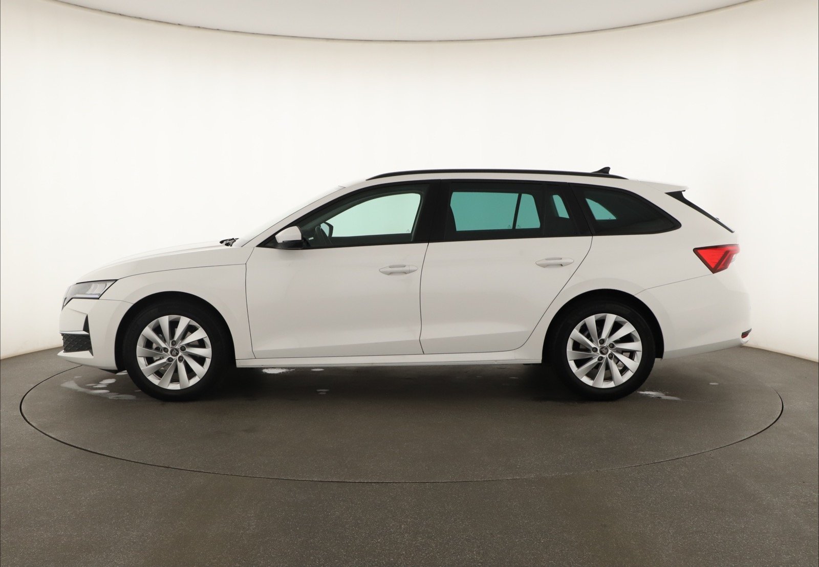 Škoda Octavia - 2025