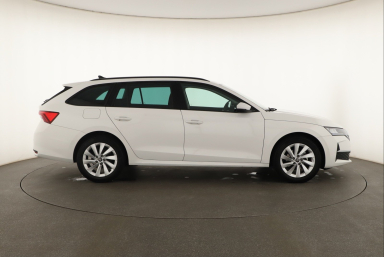 Škoda Octavia - 2025