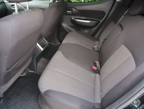 Mitsubishi L200 - 2021