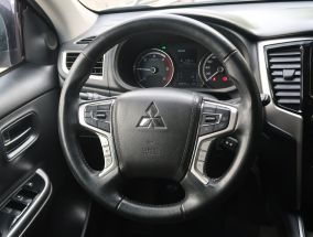 Mitsubishi L200 - 2021