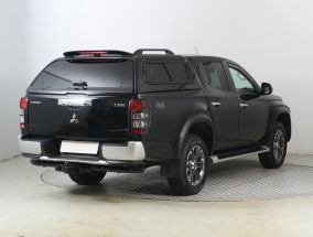 Mitsubishi L200 - 2021