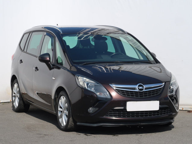 Opel Zafira 2015