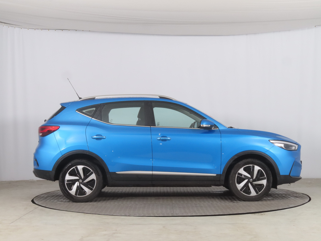 MG ZS SUV