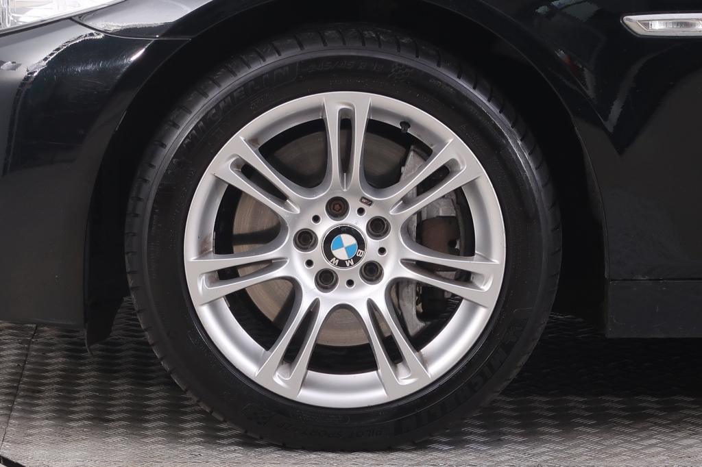 BMW 5