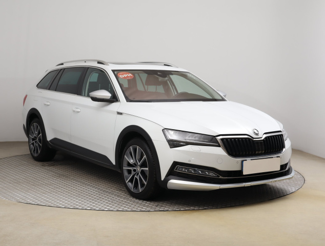 Škoda Superb 2021