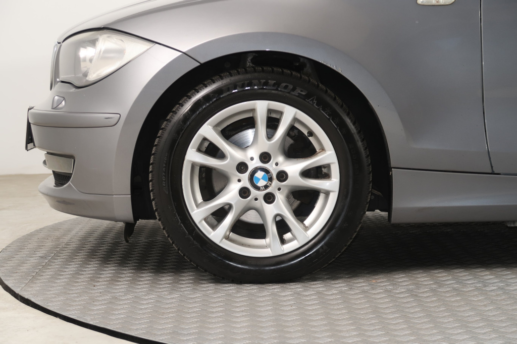 BMW 1