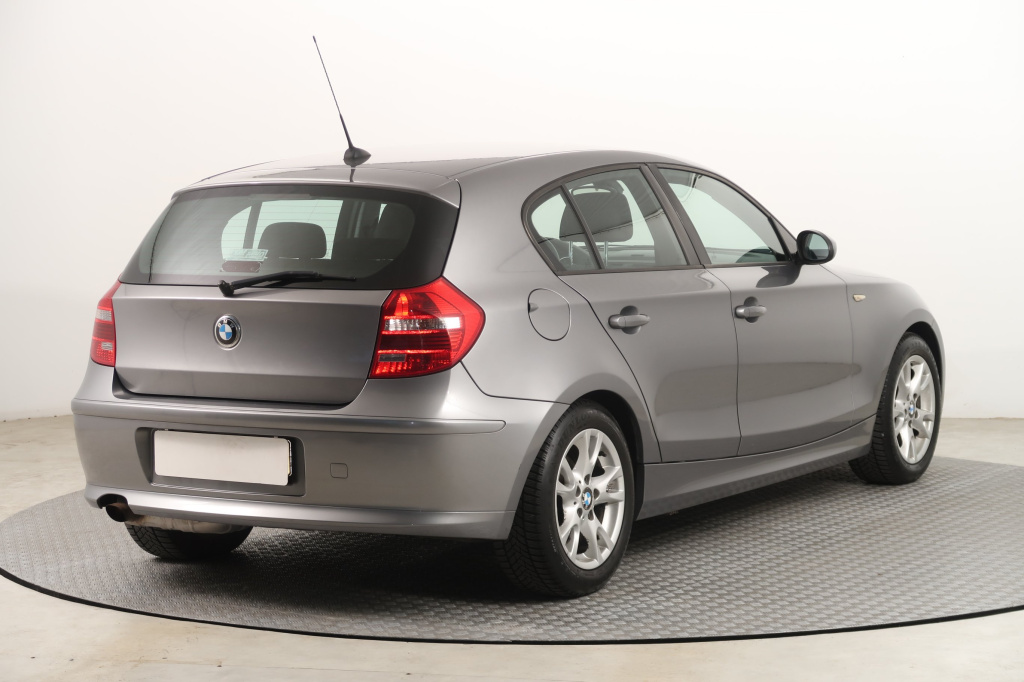 BMW 1