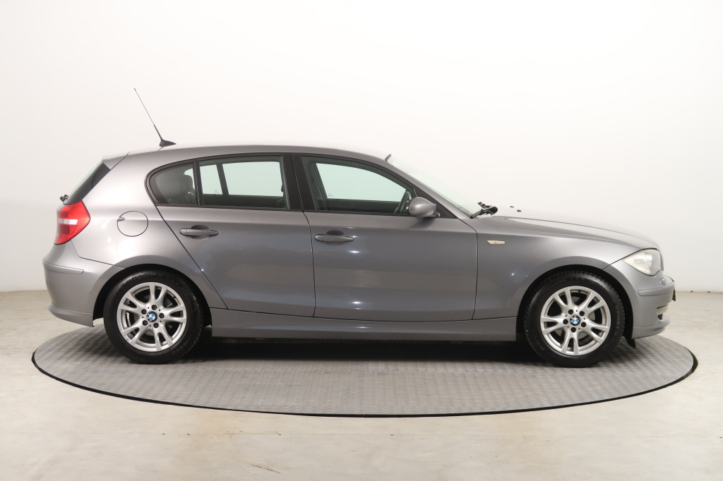 BMW 1