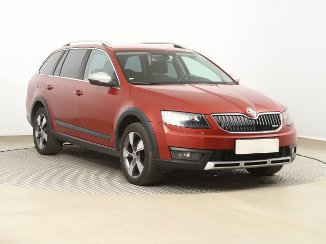 Škoda Octavia Scout 2015