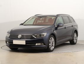 Volkswagen Passat - 2015