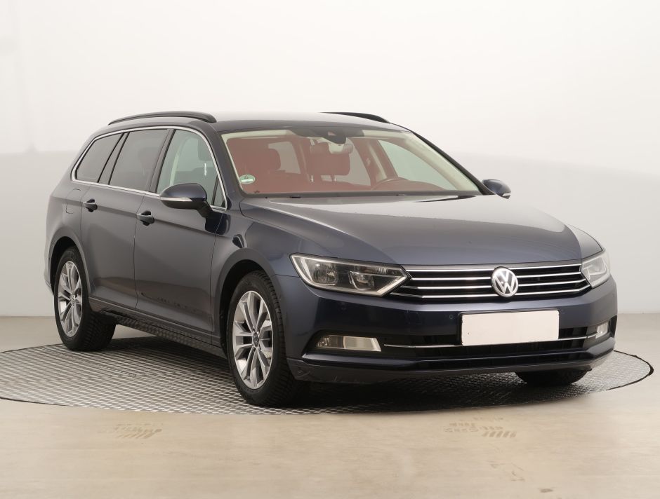 Volkswagen Passat - 2015
