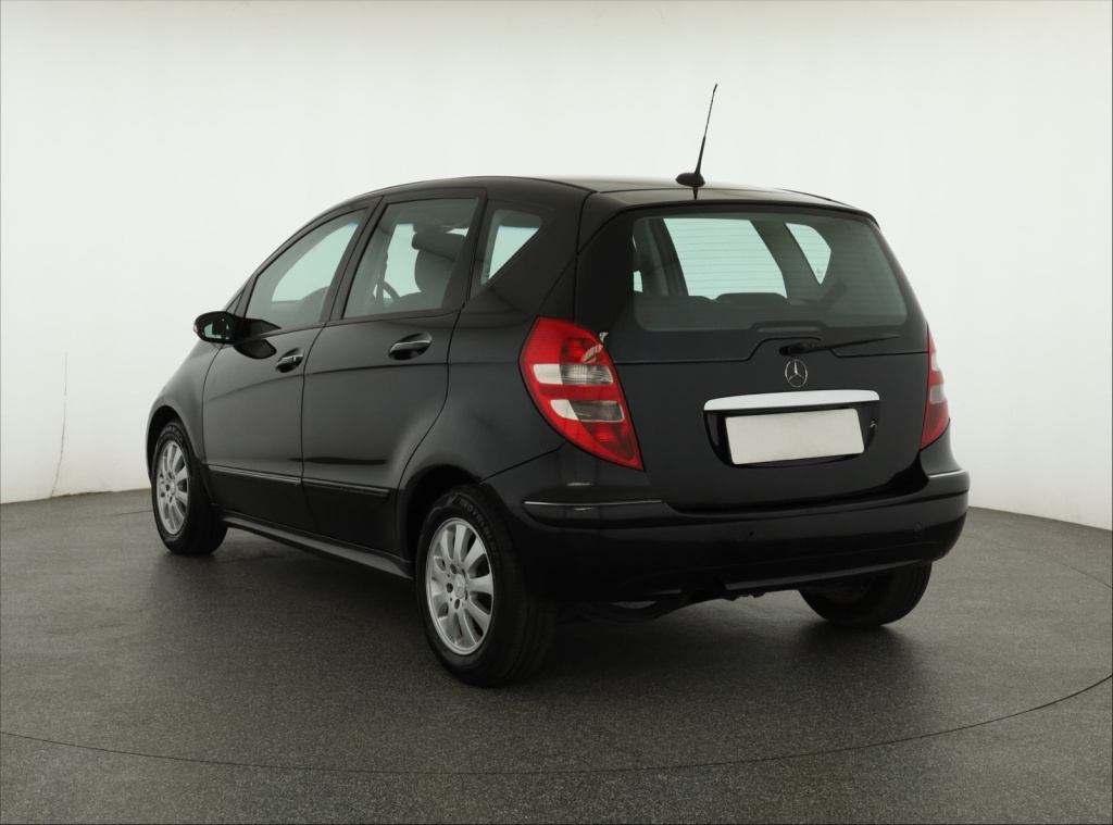 Mercedes-Benz A