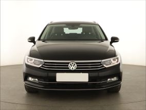 Volkswagen Passat - 2015