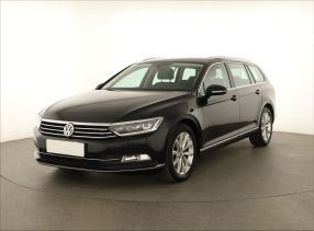 Volkswagen Passat - 2015