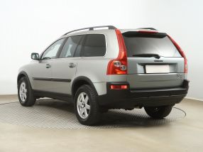 Volvo XC90 - 2004