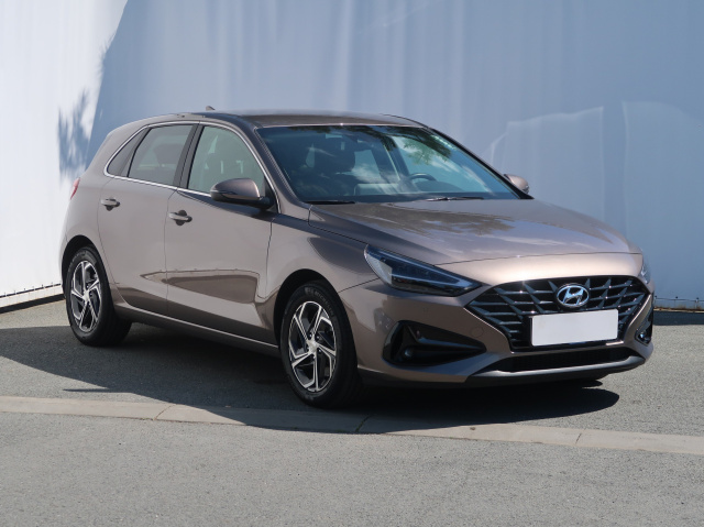 Hyundai i30 2021