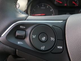 Opel Crossland X - 2022