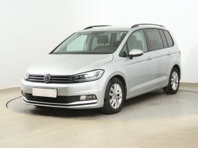 Volkswagen Touran - 2016