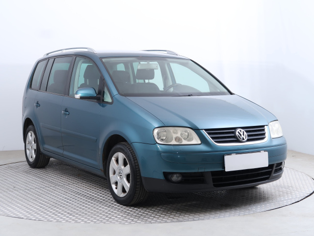 Volkswagen Touran, 2003