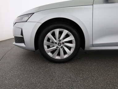 Škoda Octavia - 2025