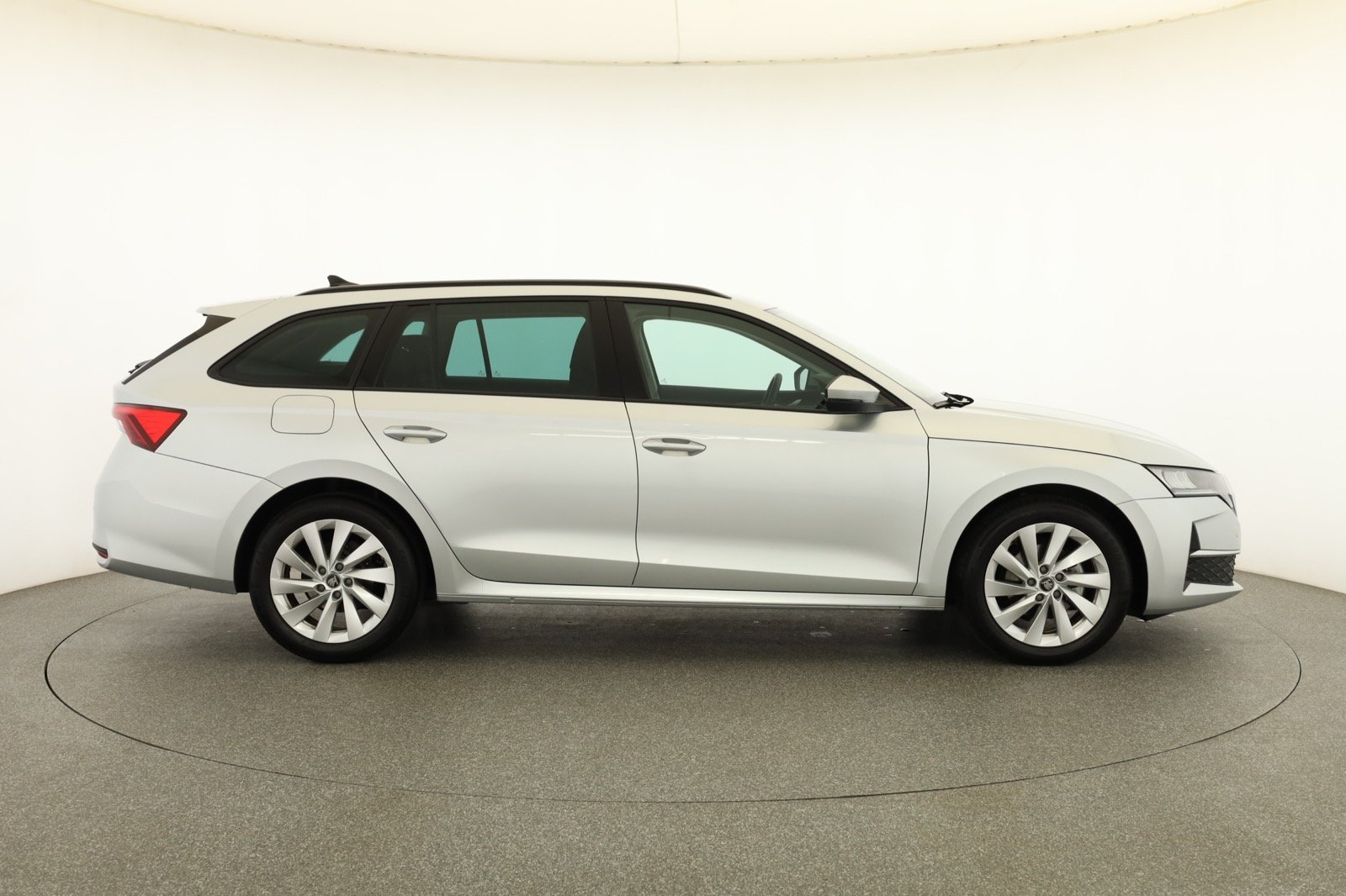 Škoda Octavia - 2025