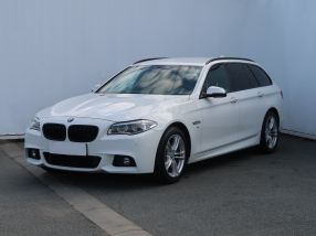 BMW 5 - 2015
