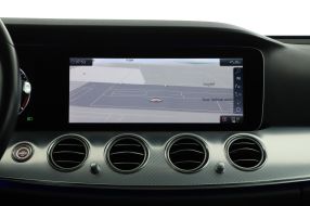 Mercedes-Benz E - 2019