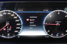 Mercedes-Benz E - 2019