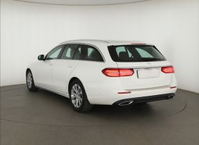 Mercedes-Benz E - 2019