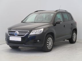 Volkswagen Tiguan - 2010
