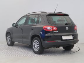 Volkswagen Tiguan - 2010