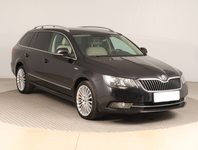 Škoda Superb 2014