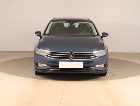 Volkswagen Passat - 2021