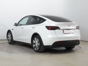 Tesla Model Y - 2021