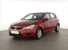 Kia Ceed - 2009