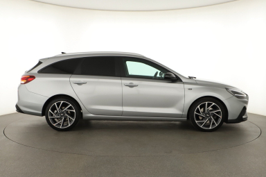 Hyundai i30 - 2022