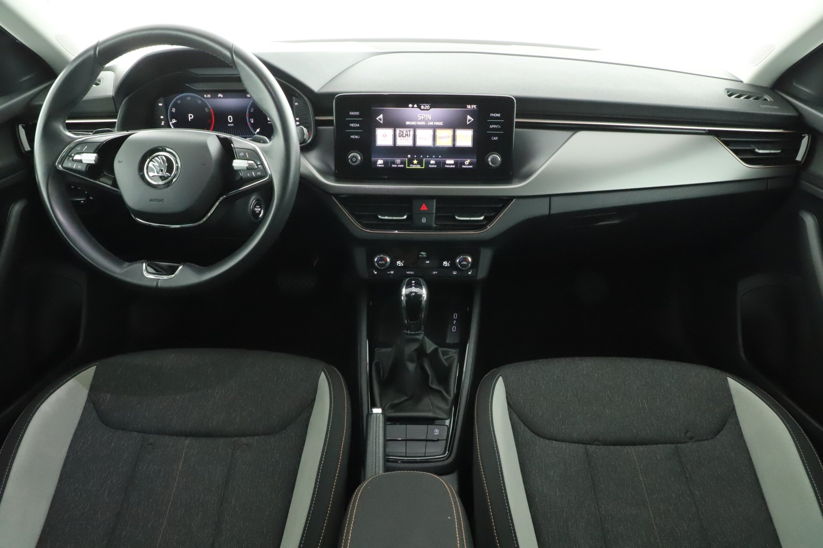 Škoda Scala - 2022