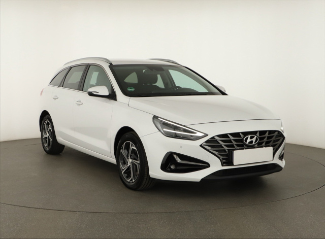 Hyundai i30 2022