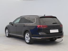 Volkswagen Passat - 2015