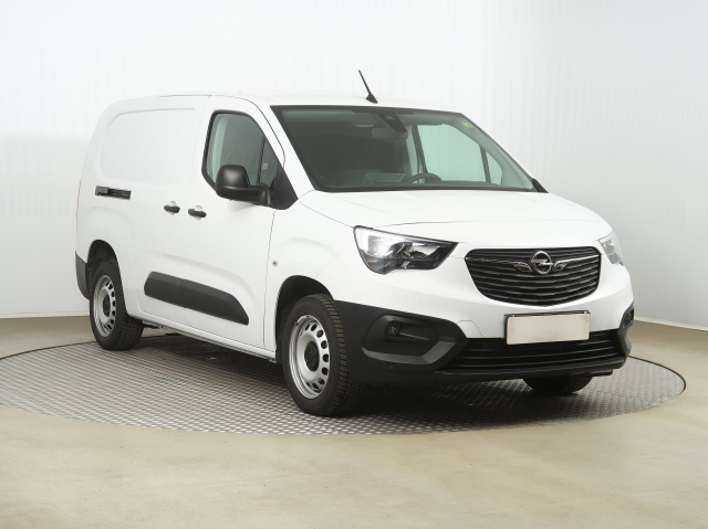 Opel Combo 2023