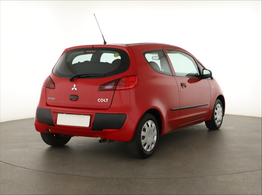 Mitsubishi Colt
