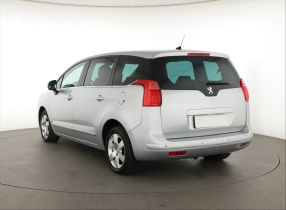 Peugeot 5008 - 2010