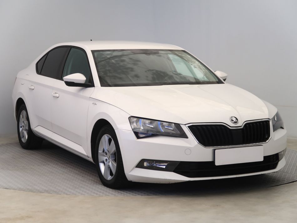 Skoda Superb - 2016
