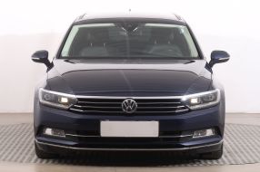 Volkswagen Passat - 2015