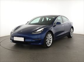 Tesla Model 3 - 2019