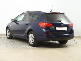 Opel Astra - 2016
